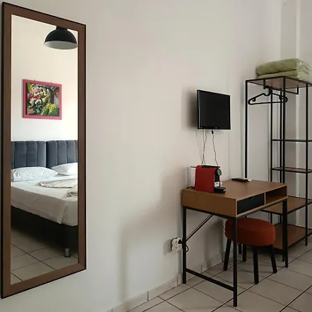 Eliza And Pefkochori